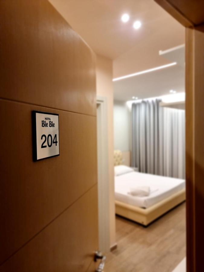 Hotel Ble Ble Vlorë Esterno foto