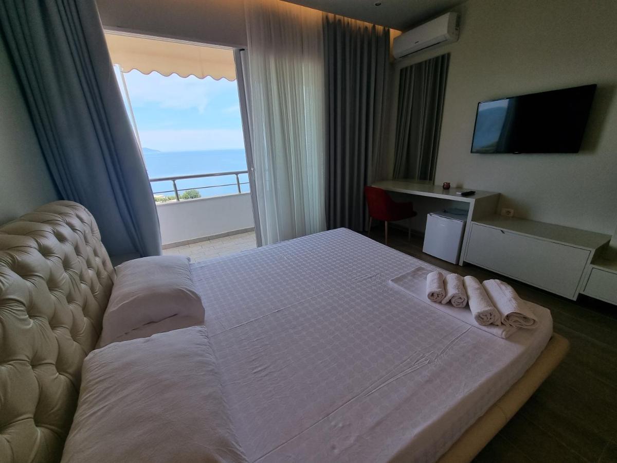 Hotel Ble Ble Vlorë Esterno foto