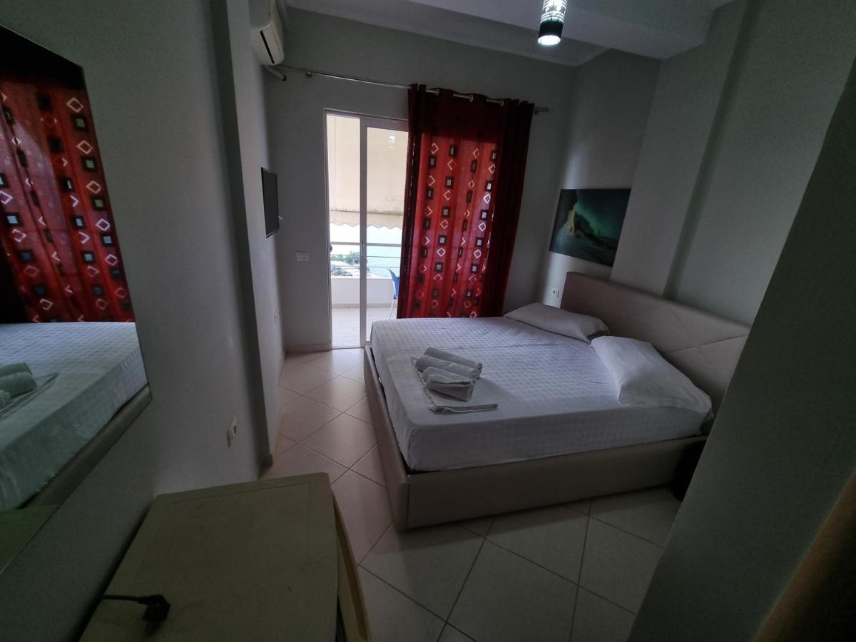 Hotel Ble Ble Vlorë Esterno foto